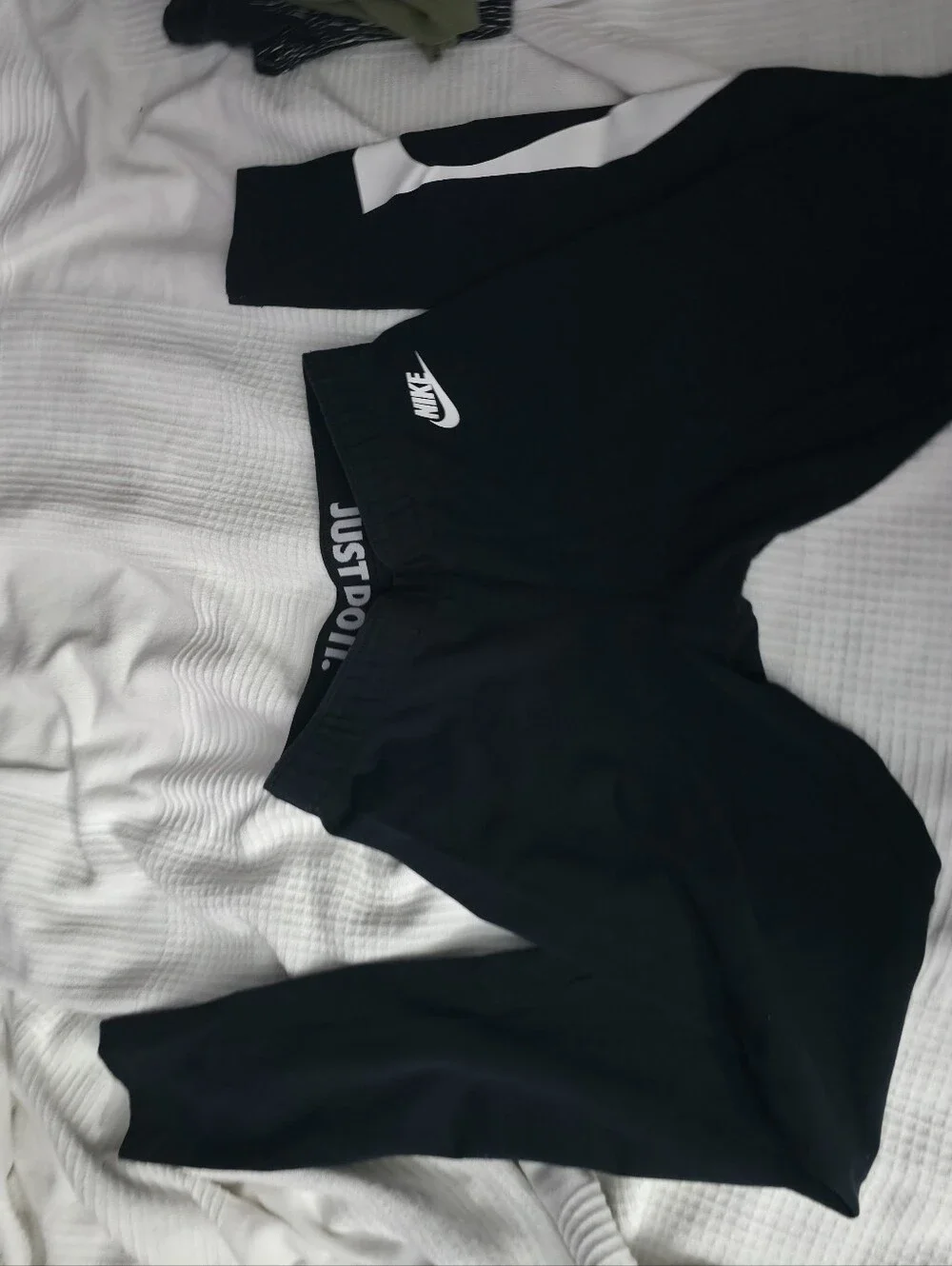 Women Nike Stretch Leggings Pack - Red, Olive, Black, Gray